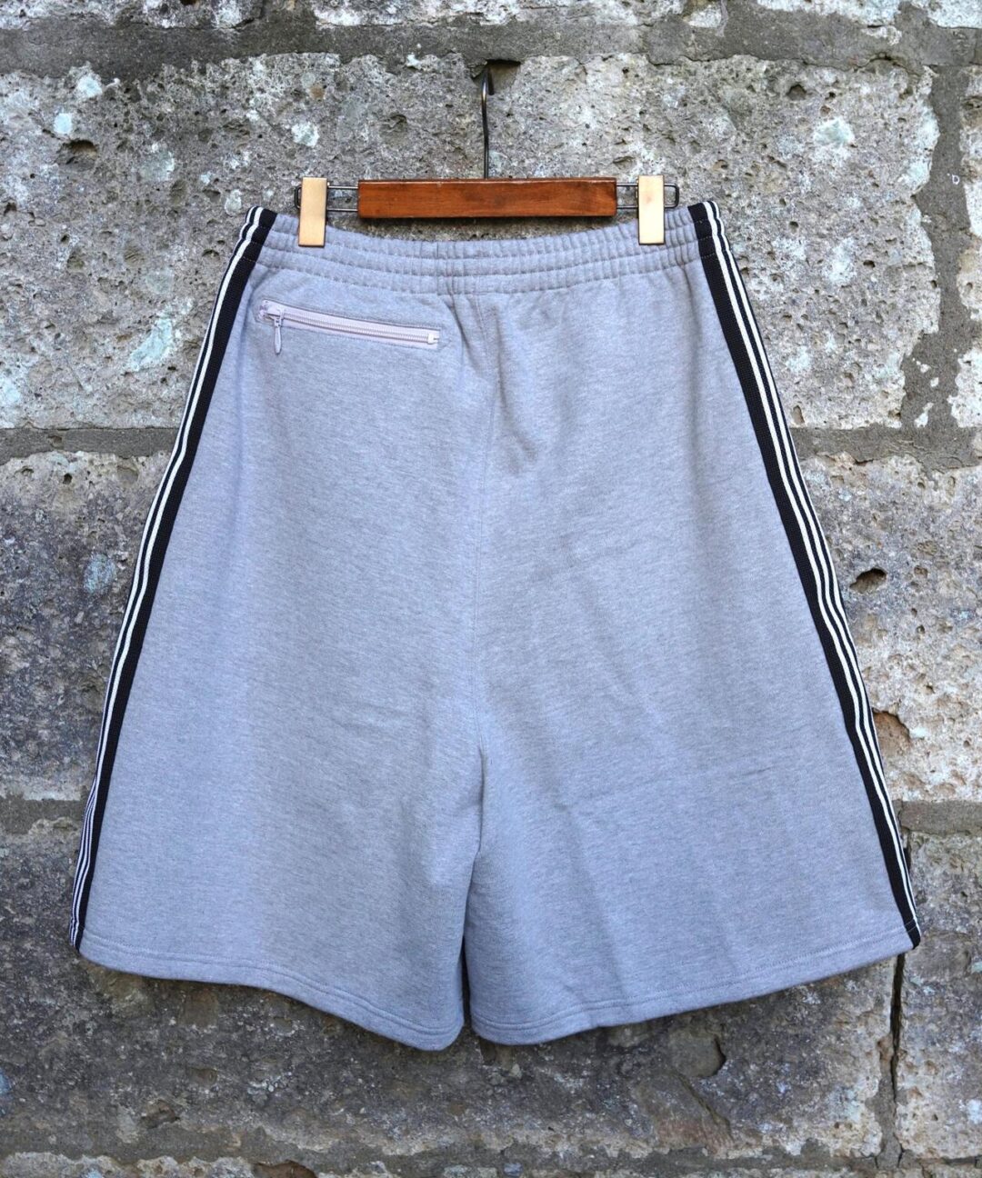 NEEDLES × BEAVER 2026 SS 別注 “H.D. Track Short – Cotton Jersey”が3月中旬 発売 (ニードルズ ビーバー)