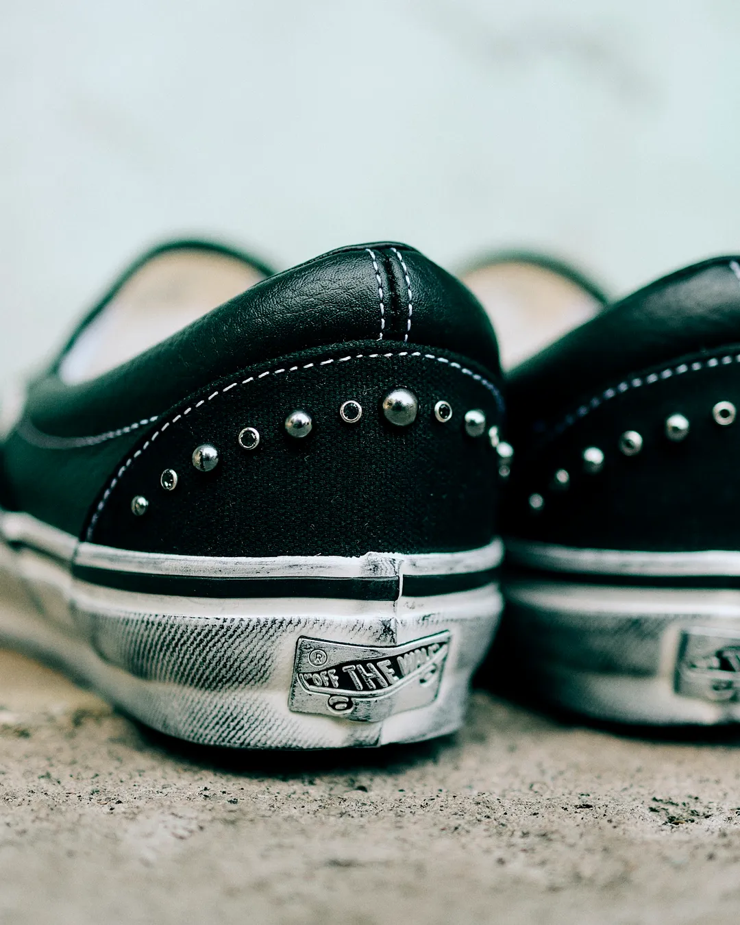 【2026年 3/21 発売】VANS PREMIUM CLASSIC SLIP-ON 98 “PEARLIZED PACK” (バンズ プレミアム クラシック スリッポン) [VN000D9PIND/VN000D9PBKA]