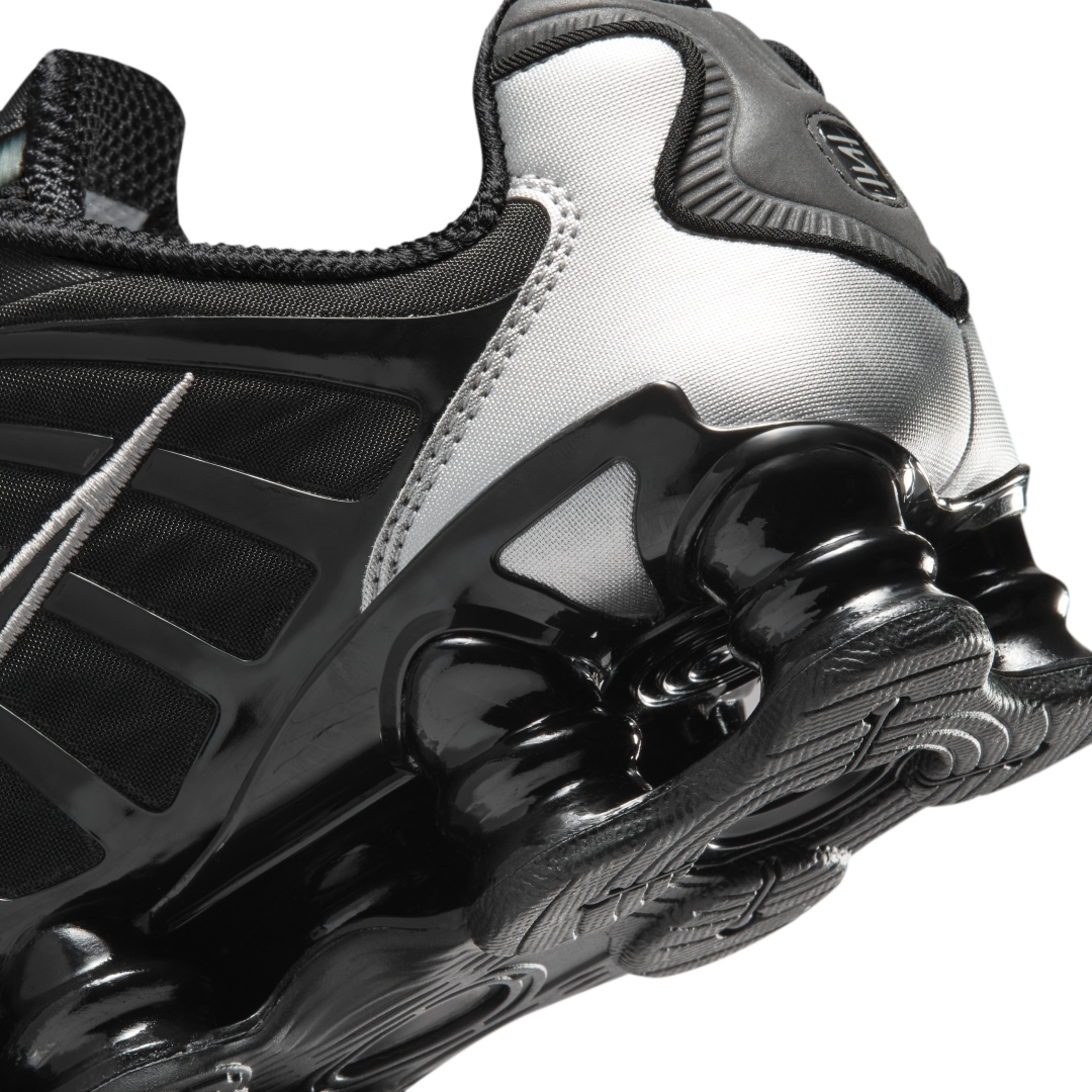 【2026年 3/23 発売】NIKE SHOX TL “Black/Metallic Silver” (ナイキ ショックス TL “ブラック/メタリックシルバー”) [AR3566-008]