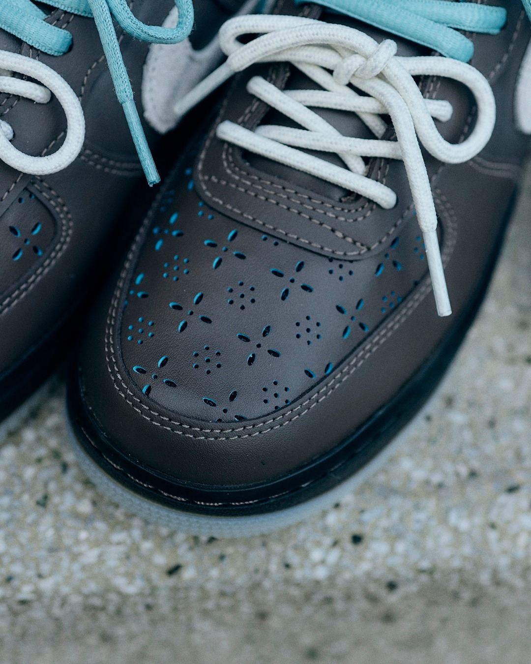 【2026年 3/15 発売】NIKE W AIR FORCE 1 LOW FMME “Ridgerock/Ocean Cube” (ナイキ エア フォース 1 ロー “リッジロック/オーシャンキューブ”) [IR5690-256]