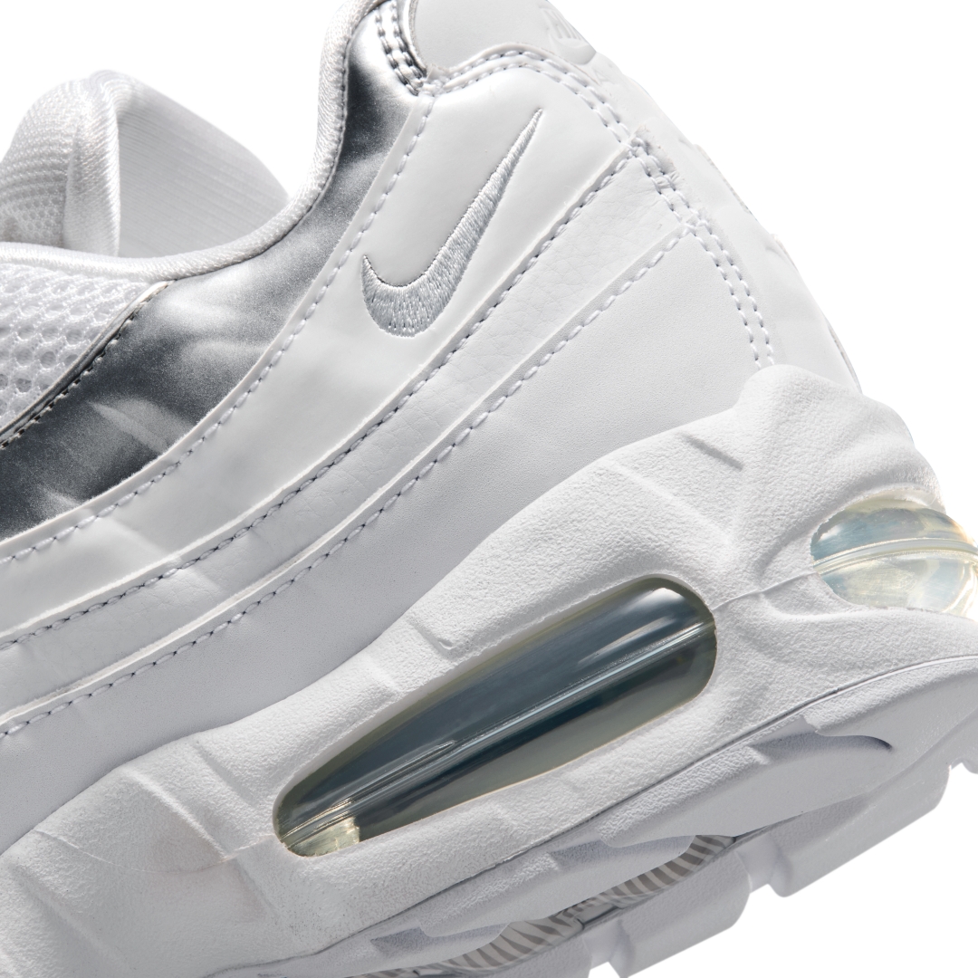 【2026年 4月 発売予定】NIKE W AIR MAX 95 BIG BUBBLE SE “White/Light Charcoal/Metallic Silver” (ナイキ エア マックス 95 ビッグバブル “ホワイト/チャコール/シルバー”) [IR1129-100]