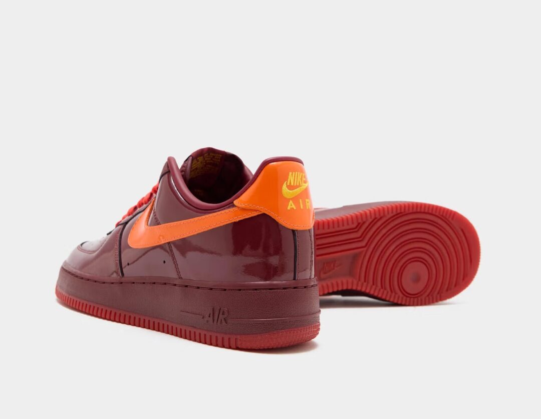 【2026年 発売予定】NIKE AIR FORCE 1 LOW PATENT “Mystic Navy/Dark Team Red/Topaz Gold” (ナイキ エア フォース 1 ロー パテント “ネイビー/レッド/ゴールド”) [IO4489-400/IO4489-601/IO4489-700]