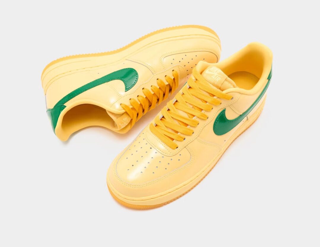 【2026年 発売予定】NIKE AIR FORCE 1 LOW PATENT “Mystic Navy/Dark Team Red/Topaz Gold” (ナイキ エア フォース 1 ロー パテント “ネイビー/レッド/ゴールド”) [IO4489-400/IO4489-601/IO4489-700]