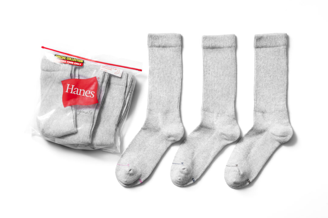 Hanes x スタイリスト 百々千晴 コラボ第2弾が2026年 3/27 発売 (ヘインズ)