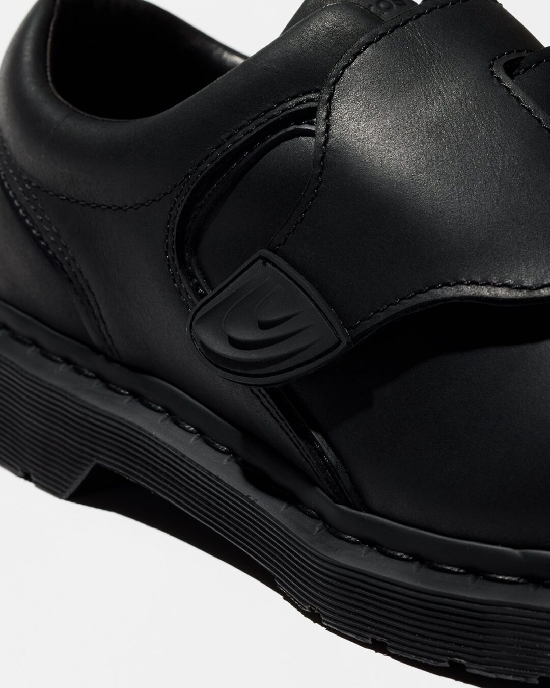 【2026年 3/20 発売】KIKO KOSTADINOV × Dr. Martens Made in England 2026 SS “TOE BOX Shoe & STRAP Shoe” (キコ・コスタディノフ ドクターマーチン)