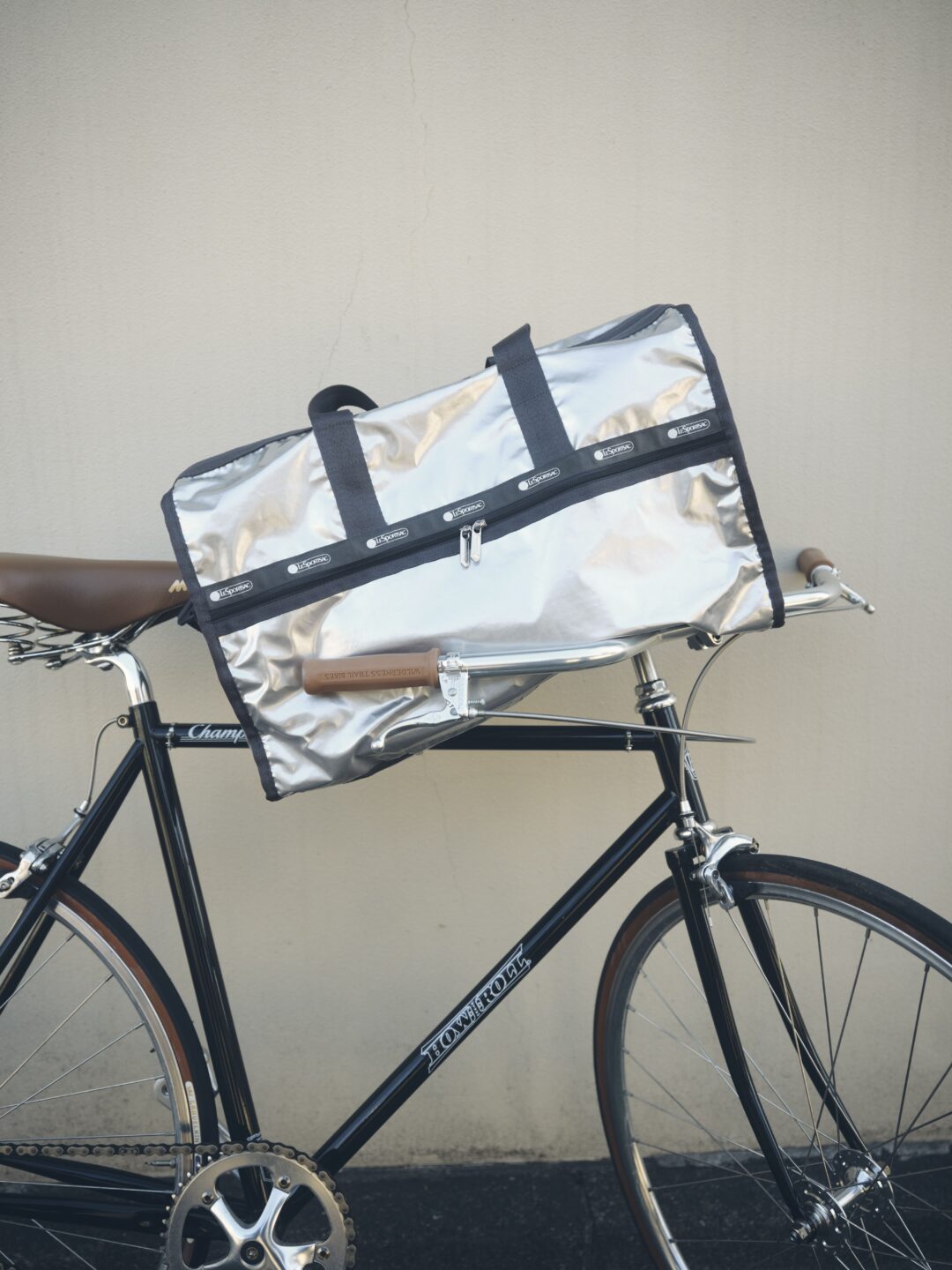 LeSportsac × ADAM ET ROPE’ 2026 SS コラボアイテムが4/10 発売 (レスポートサック アダム エ ロぺ)