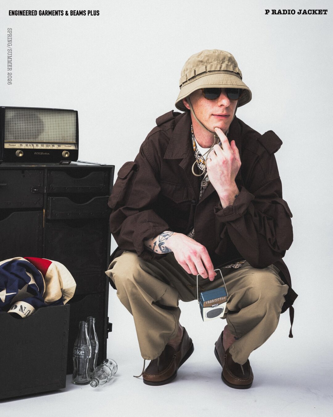 BEAMS PLUS × ENGINEERED GARMENTS 別注ライン「PEG」より、フィールドジャケットをベースにした「P RADIO JACKET」が2026年 3/16 発売 (ビームスプラス エンジニアド ガーメンツ)