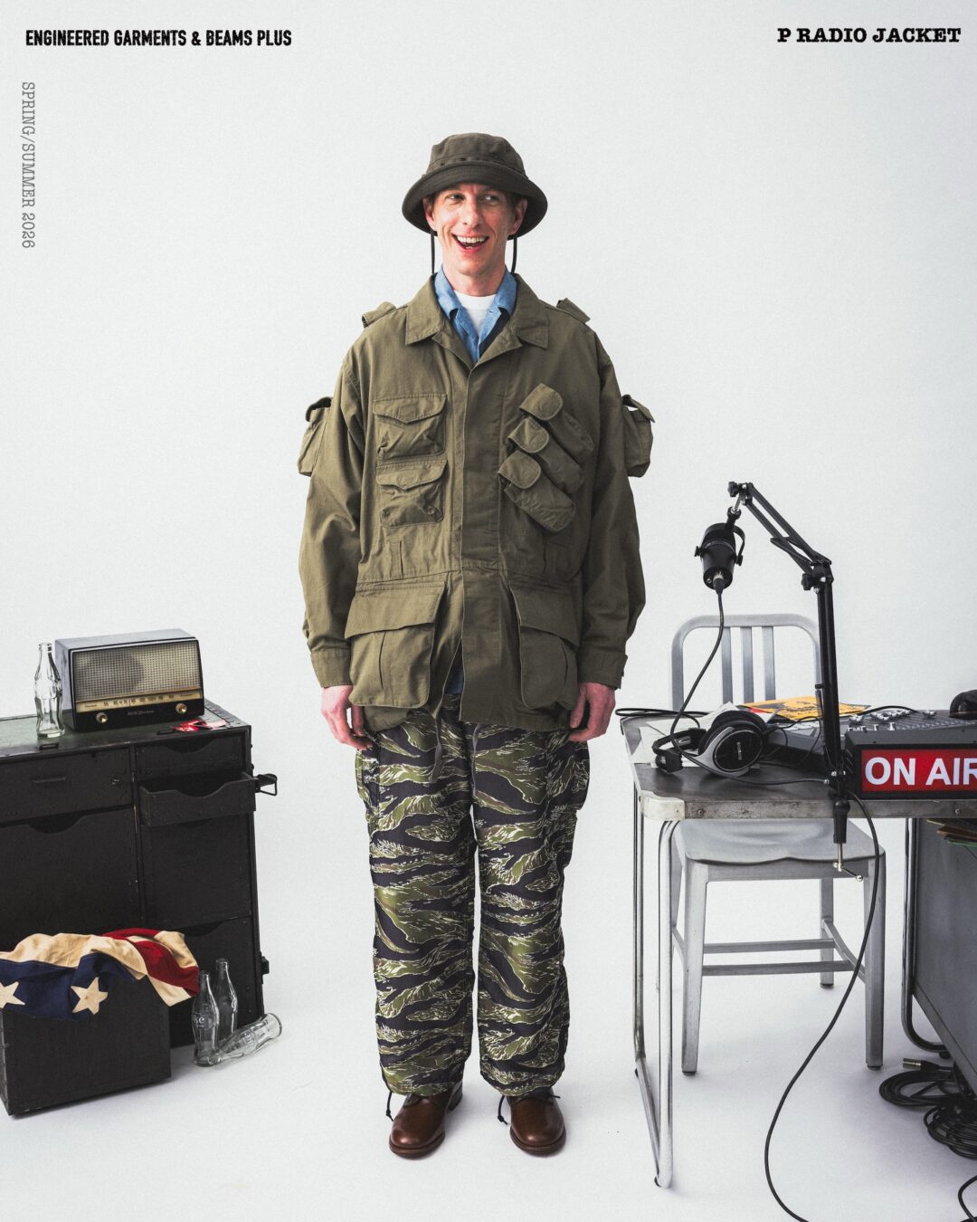 BEAMS PLUS × ENGINEERED GARMENTS 別注ライン「PEG」より、フィールドジャケットをベースにした「P RADIO JACKET」が2026年 3/16 発売 (ビームスプラス エンジニアド ガーメンツ)