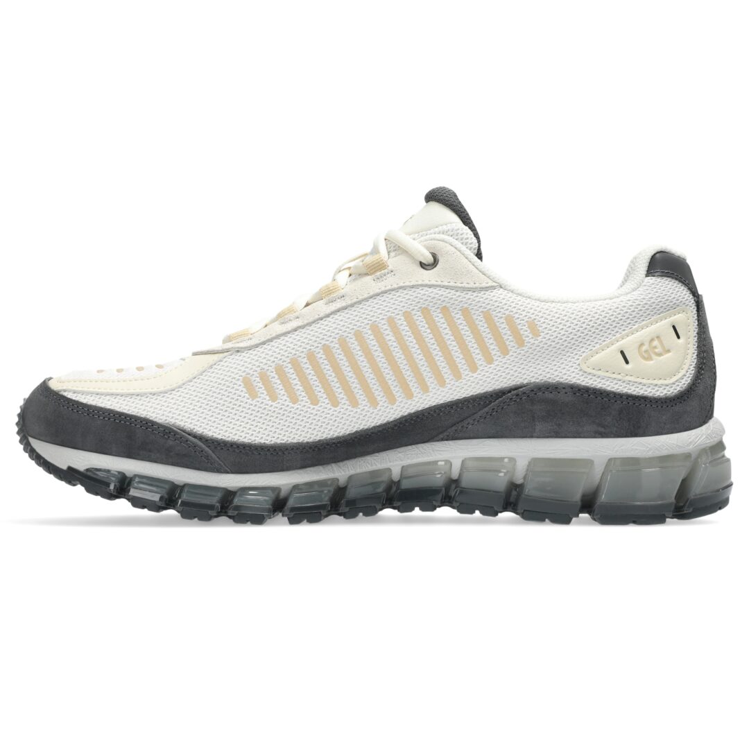 【2026年 4/2 発売】ASICS GEL-QUANTUM 360 I AMP “Cream/Obsidian Grey” (アシックス ゲルクォンタム) [1203A731.100]