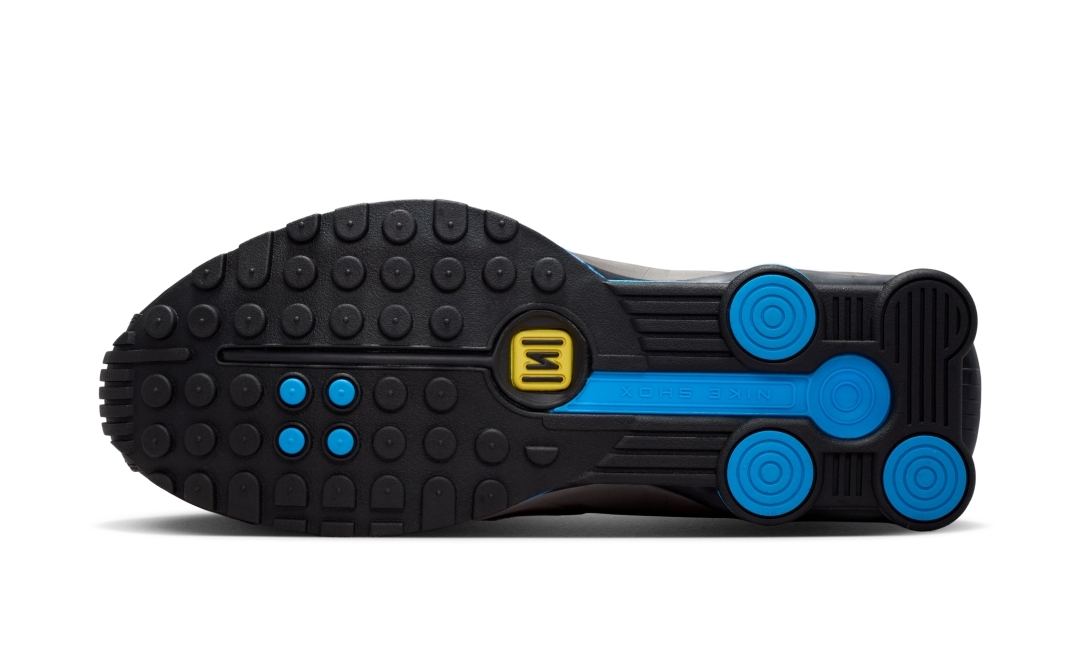 【2026年 3/24 発売】NIKE SHOX R4 “Brazil/Black/Metallic Pewter” (ナイキ ショックス “ブラジル/ブラック/メタリックピューター”) [IO8134-001]