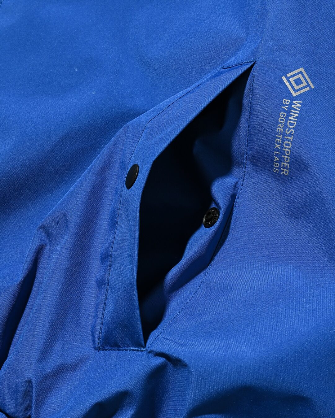 CLESSTE × Plus Phenix 2026 SS 別注 “WINDSTOPPER by GORE-TEX LABS ACTIVE CITY UTILITY JACKET”が3/25 発売 (クレスト プラスフェニックス ゴアテックス ウィンドストッパー ジャケット)