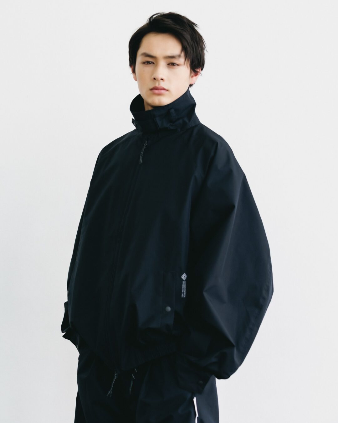 CLESSTE × Plus Phenix 2026 SS 別注 “WINDSTOPPER by GORE-TEX LABS ACTIVE CITY UTILITY JACKET”が3/25 発売 (クレスト プラスフェニックス ゴアテックス ウィンドストッパー ジャケット)