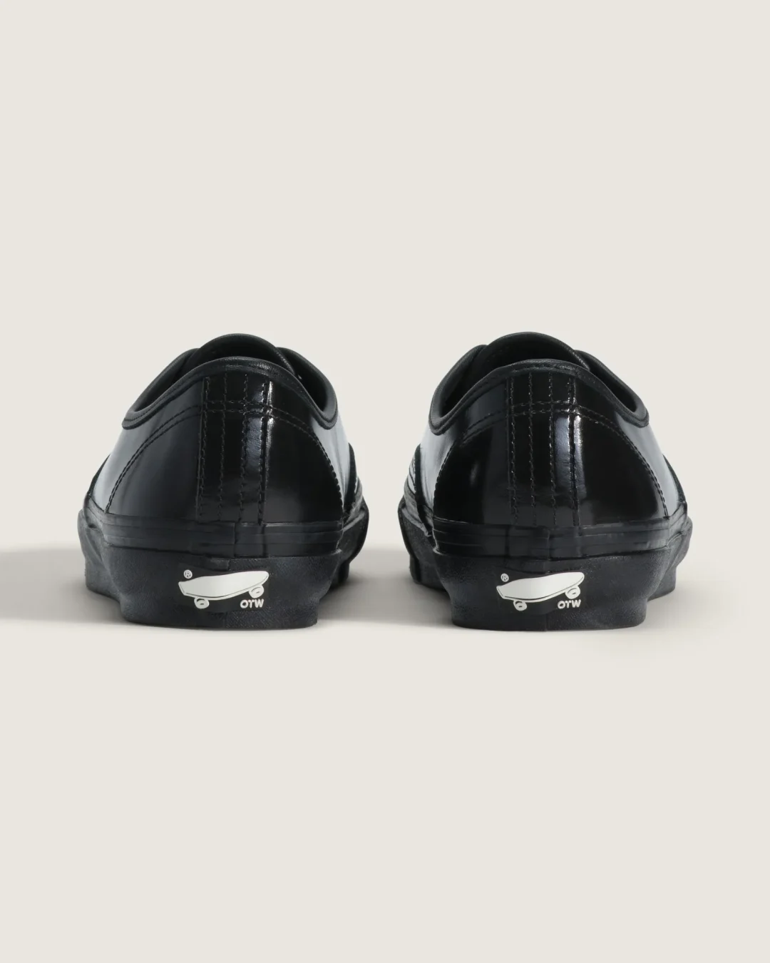 【2026年 3/13 発売】VANS OTW AUTHENTIC 44 SIPED VIBRAM “GLOSS LEATHER BROGUE” (バンズ オーセンティック サイプド ヴィブラム) [VN000V33H9B/VN000V33BKA/VN000V33F0G]