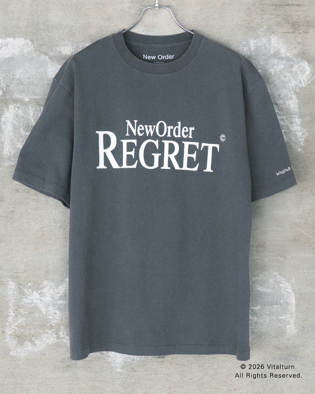 ロックバンド「New Order」と「bonjour records」のオフィシャルTシャツが2026年 3/14 発売 (ニューオーダー ボンジュール レコード)