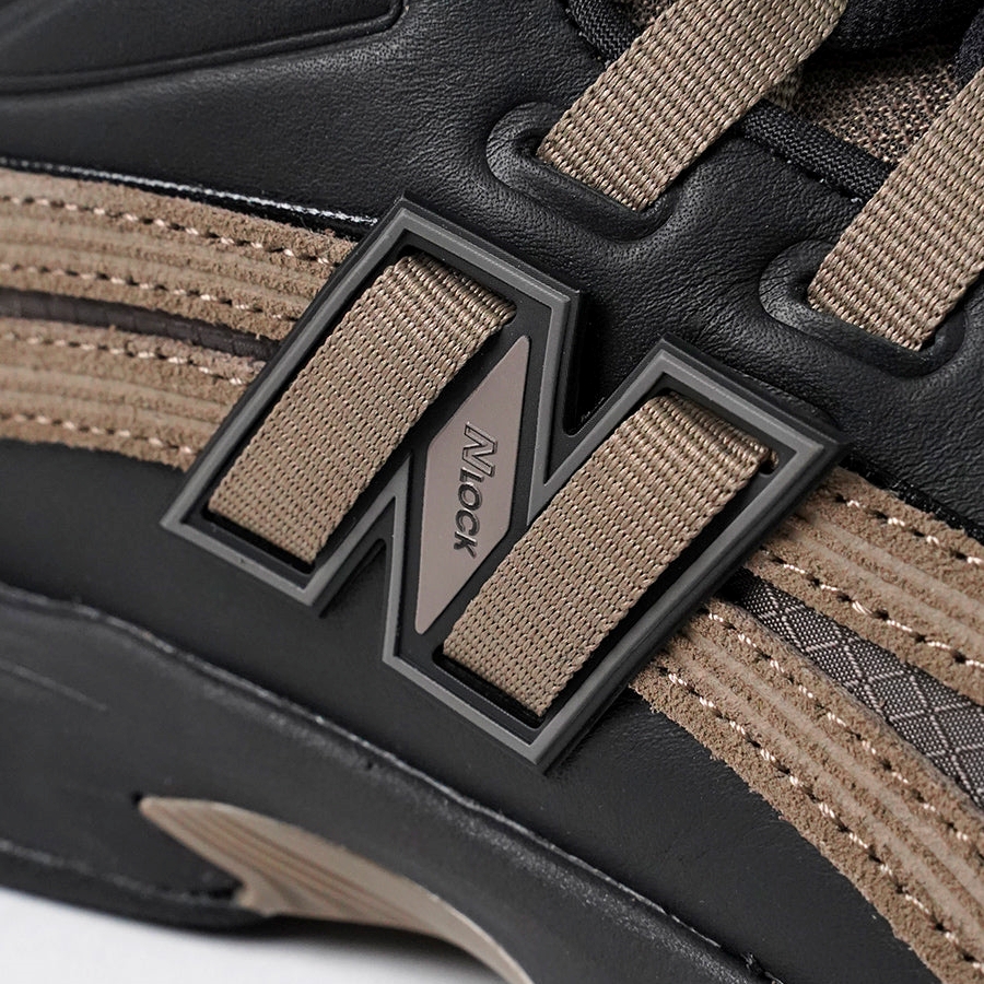 【2026年 3/6 発売】LE LABO STORE × New Balance RC56 “Black/Thunder Brown” (ル・ラボ・ストア ニューバランス)