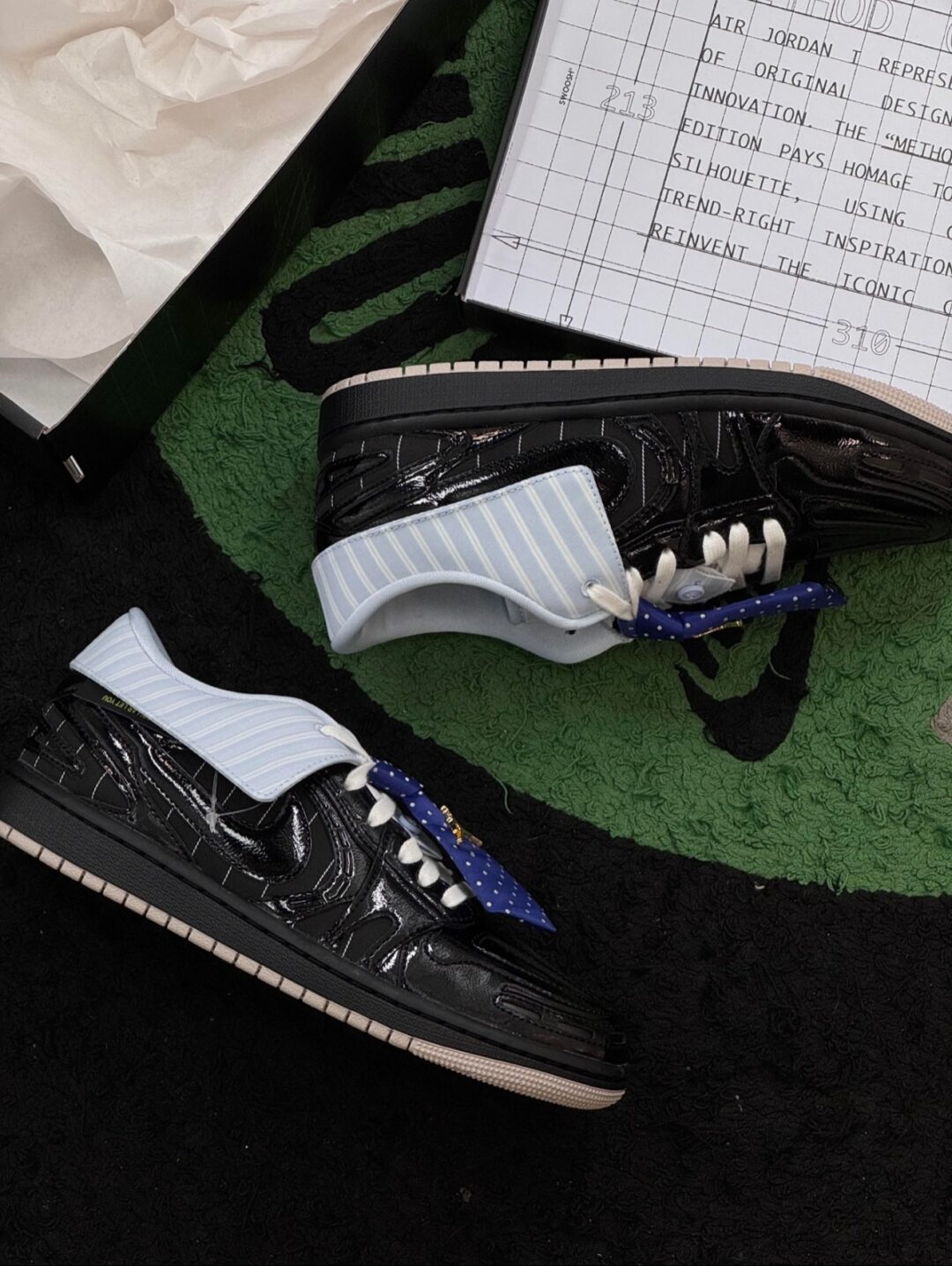【2026年 発売予定】NIKE W AIR JORDAN 1 LOW METHOD OF MAKE V3 “Black Tuxedo Bow Tie” (ナイキ ウィメンズ エア ジョーダン 1 ロー MM “メソッドオブメイク/ブラック タキシード ボウ タイ”)