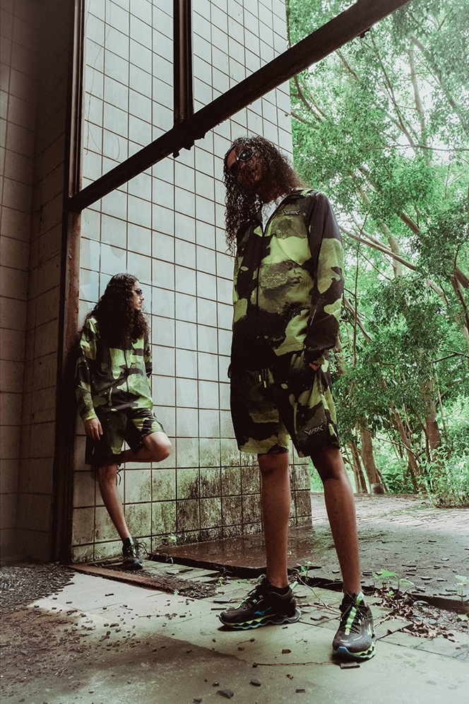 【2026年 3/21 発売】VRUNK × Mizuno WAVE PROPHECY 13.2 “Black/Light Blue/Yellow” (ブランク ミズノ ウェーブ プロフェシー) [D1GD2618-01]