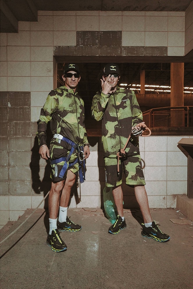 【2026年 3/21 発売】VRUNK × Mizuno WAVE PROPHECY 13.2 “Black/Light Blue/Yellow” (ブランク ミズノ ウェーブ プロフェシー) [D1GD2618-01]