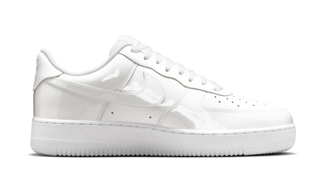 【2026年 5月 発売予定】NIKE AIR FORCE 1 LOW PREMIUM “White Patent” (ナイキ エア フォース 1 ロー プレミアム “ホワイトパテント”) [IV2857-100]