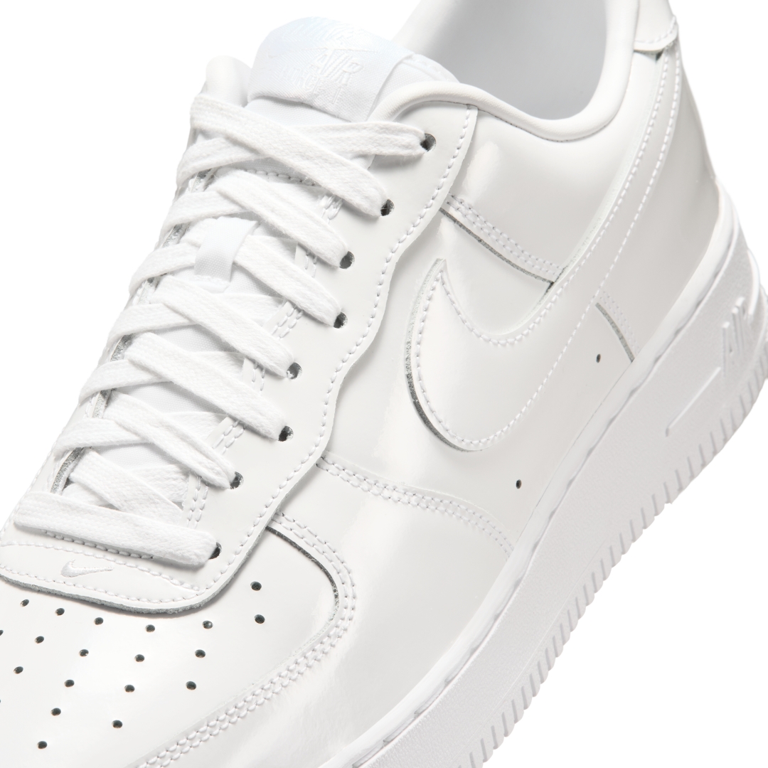【2026年 5月 発売予定】NIKE AIR FORCE 1 LOW PREMIUM “White Patent” (ナイキ エア フォース 1 ロー プレミアム “ホワイトパテント”) [IV2857-100]