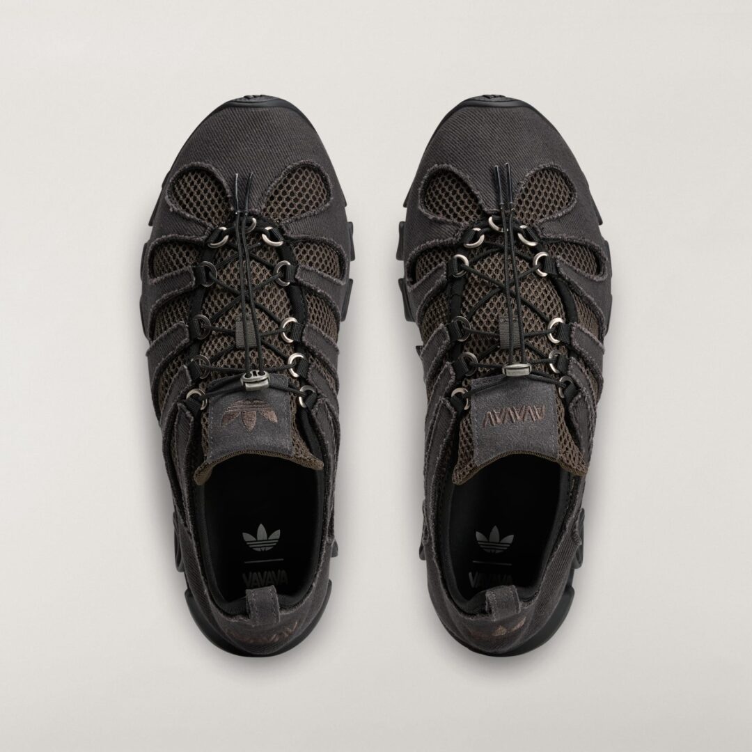 【2026年 5/22 発売】AVAVAV × adidas Originals 2026 FW Megaride Coutout Suede (アヴァヴァヴ アディダス オリジナルス メガライド コートアウト スエード) [KH9687/KK2728]