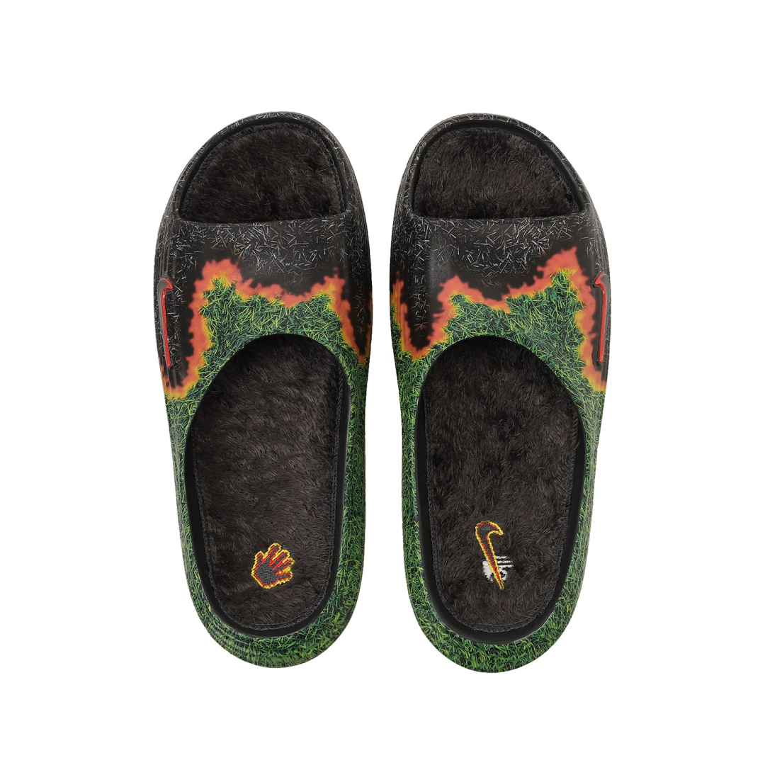 【2026年 4/1 発売】.SWOOSH × NIKE REACTX REJUVEN8 SLIDE QS “Touch Grass Pack” (ドットスウッシュ ナイキ リアクト リジュビネイト “タッチグラスパック”) [IR0459-001]