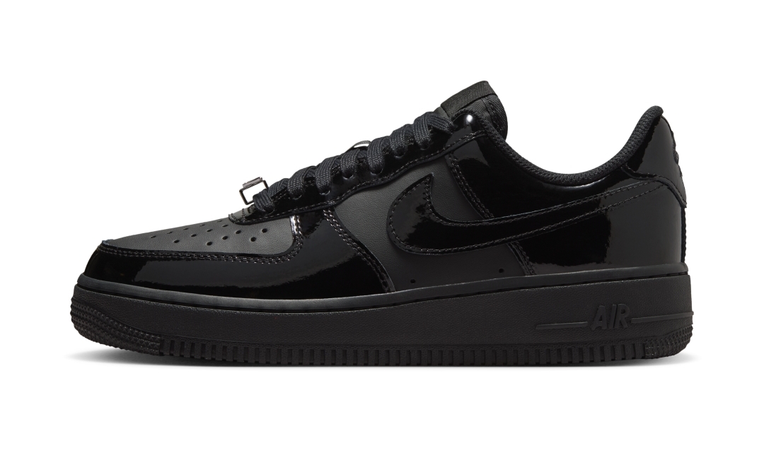 【2026年 発売予定】NIKE W AIR FORCE 1 LOW “Black Patent” (ナイキ エア フォース 1 ロー “ブラックパテント”) [IR5450-001]