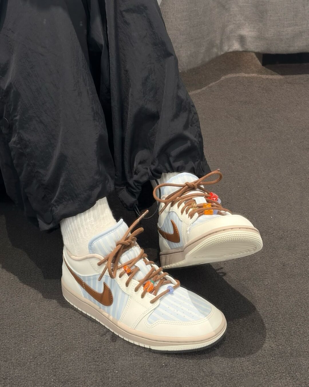 【2026年 発売予定】NIKE AIR JORDAN 1 LOW “Pinstripe” (ナイキ エア ジョーダン ロー “ピンストライプ”) [IR7553-422]