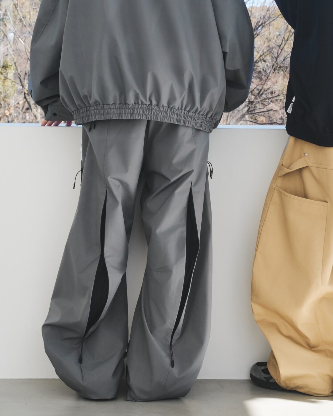 CLESSTE × Plus Phenix 2026 SS 別注 “WINDSTOPPER by GORE-TEX LABS CITY BARREL LEG PANTS”が4/1 発売 (クレスト プラスフェニックス ゴアテックス ウィンドストッパー パンツ)