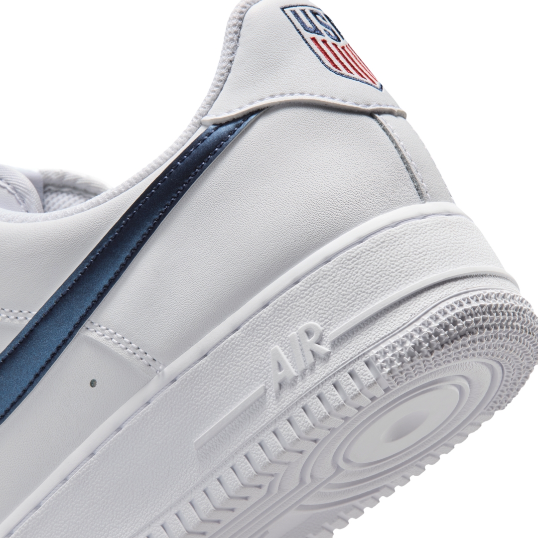 【2026年 3/23 発売予定】NIKE AIR FORCE 1 LOW “Team USA/White/University Red” (ナイキ エア フォース 1 ロー “ユーエスエー/ホワイト/レッド”) [IQ0407-100]