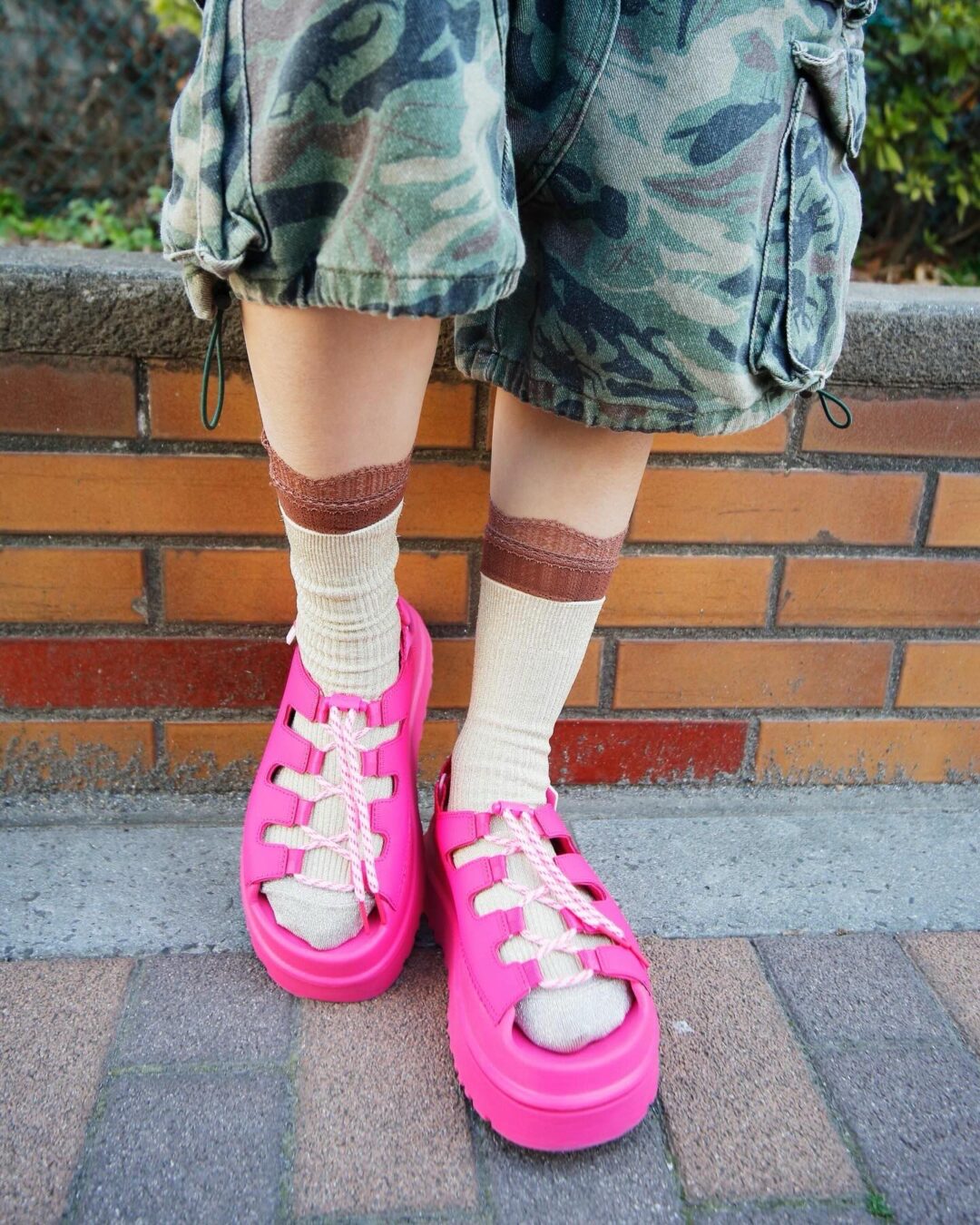 「桜」をイメージしたUGG for Ray BEAMSが2026年 4/1 発売 (アグ レイ ビームス)