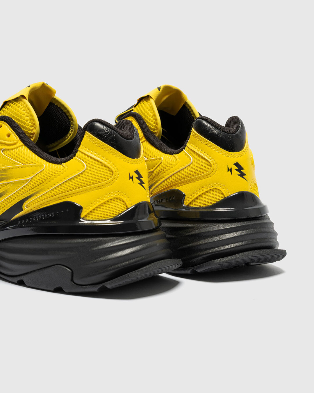 Pokemon × PUMA 2026 SS コラボコレクションが4/2 発売 (ポケモン プーマ ピカチュウ SUEDE スエード) [407020-01]