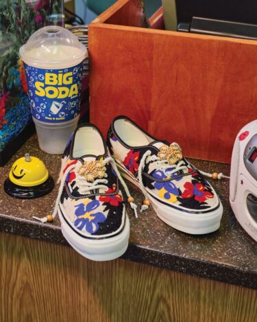 【2026年 4/2 発売】VANS PREMIUM AUTHENTIC 44 “NEEDLEWORK” (バンズ プレミアム オーセンティック “ニードルワーク”) [VN000Y0S448]