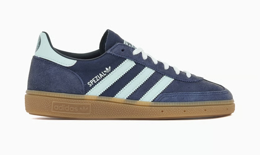 【2026年 3/20 発売】adidas Originals HANDBALL SPEZIAL “Soccer Federation” (アディダス オリジナルス ハンドボール スペツィアル “サッカー連盟”) [HQ9435/HQ9438/HQ9439/HQ9440/HP3670/HP3671/HP3672/HP3673/HP3674/HP3675/HP3676]