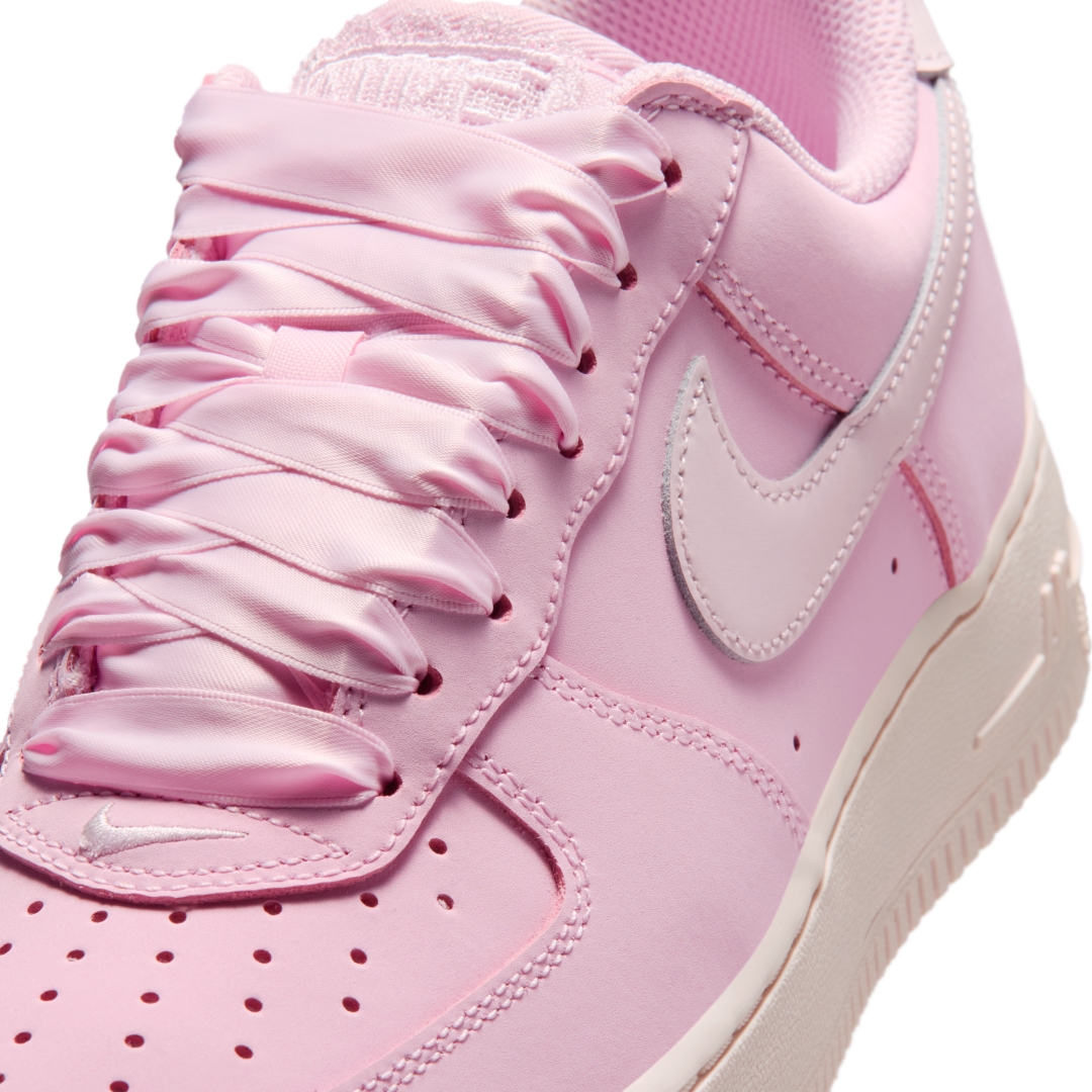 【2026年 発売予定】NIKE AIR FORCE 1 LOW “Ribbon Lace/Pink Foam” (ナイキ エア フォース 1 ロー “リボンレース/ピンクフォーム”) [IR1981-600]