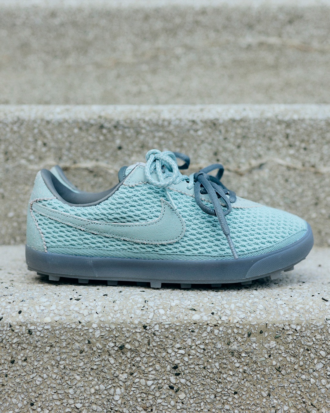 【国内発売中】NIKE W ASTROGRABBER FMME “Ocean Cube/Smoke Grey” (ナイキ アストログラバー テキスタイル “オーシャンキューブ/スモークグレー”) [IR5687-395]