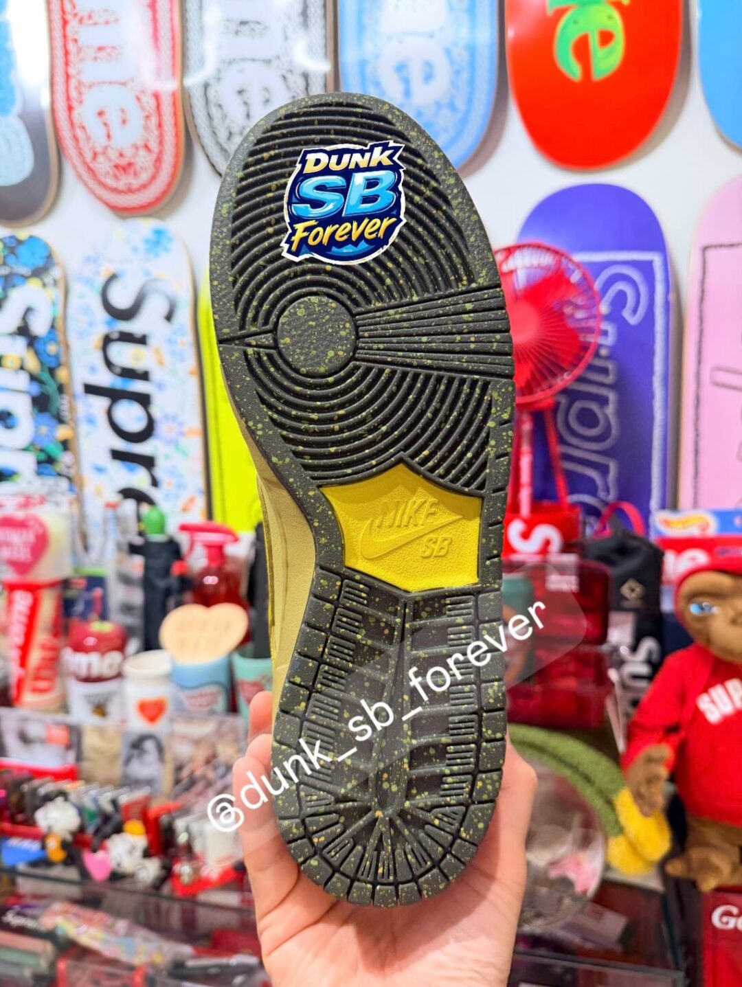 【2026年 秋 発売予定】NIKE SB DUNK LOW PRO “Saffron Quartz” (ナイキ ダンク ロー プロ “サフランクウォーツ”) [IO0427-300]