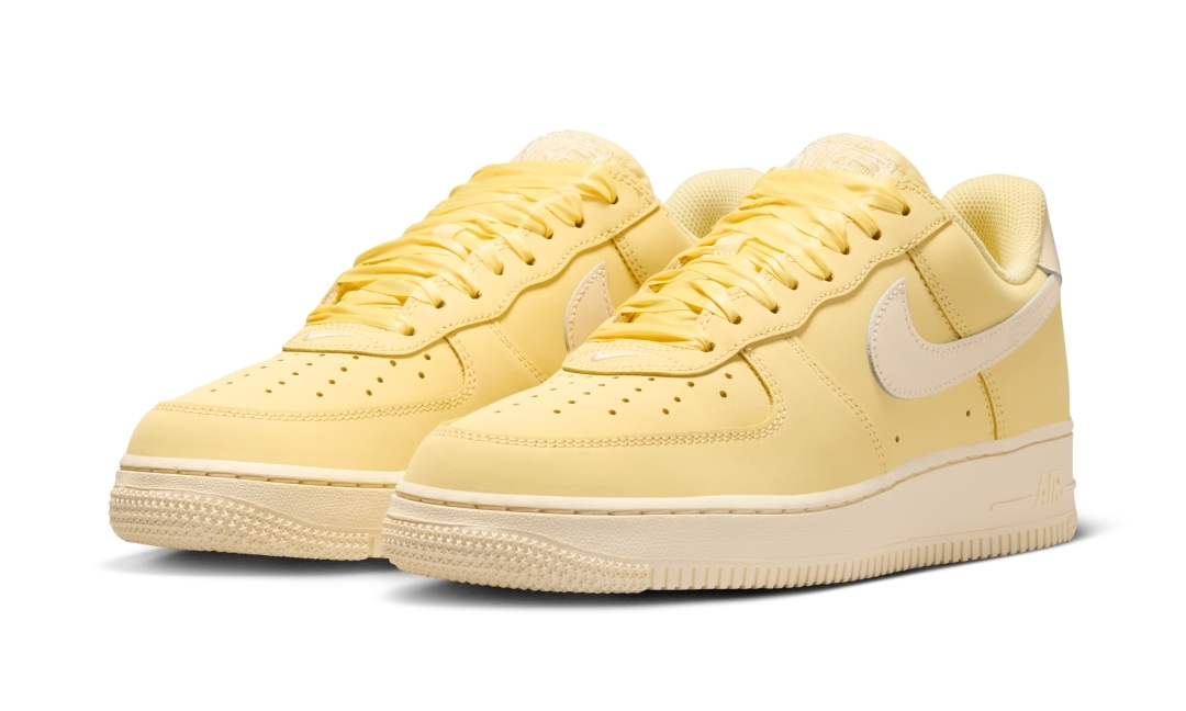 【2026年 発売】NIKE W AIR FORCE 1 LOW RETRO PREMIUM “Soft Yellow” (ナイキ エア フォース ロー レトロ プレミアム “ソフトピンク”) [IR0871-700]