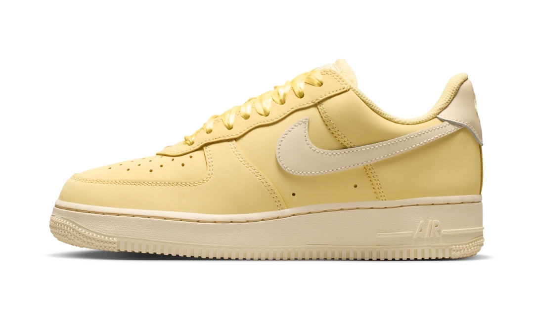 【2026年 6月 発売予定】NIKE W AIR FORCE 1 LOW RETRO PREMIUM “Soft Yellow” (ナイキ エア フォース ロー レトロ プレミアム “ソフトピンク”) [IR0871-700]