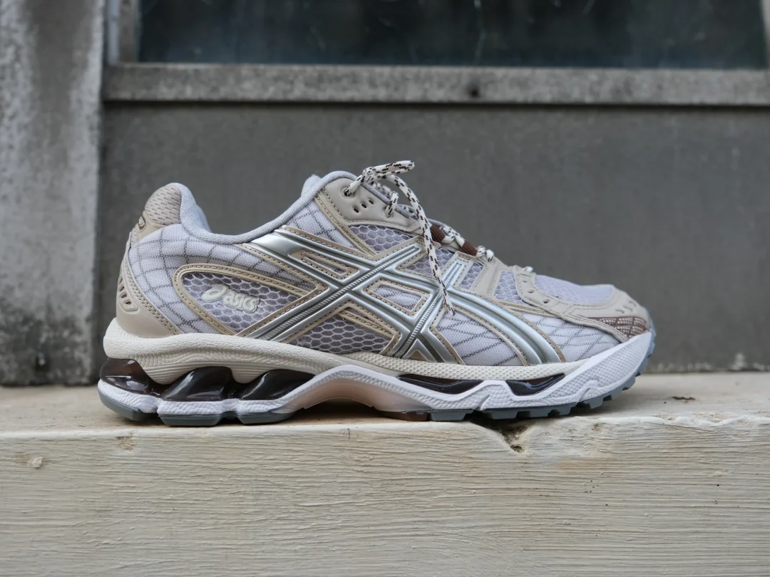 【2026年 3/19 発売】ASICS GEL-NIMBUS 10.1 “Concrete/Feather Grey” (アシックス ゲルニンバス) [1203A543.024]