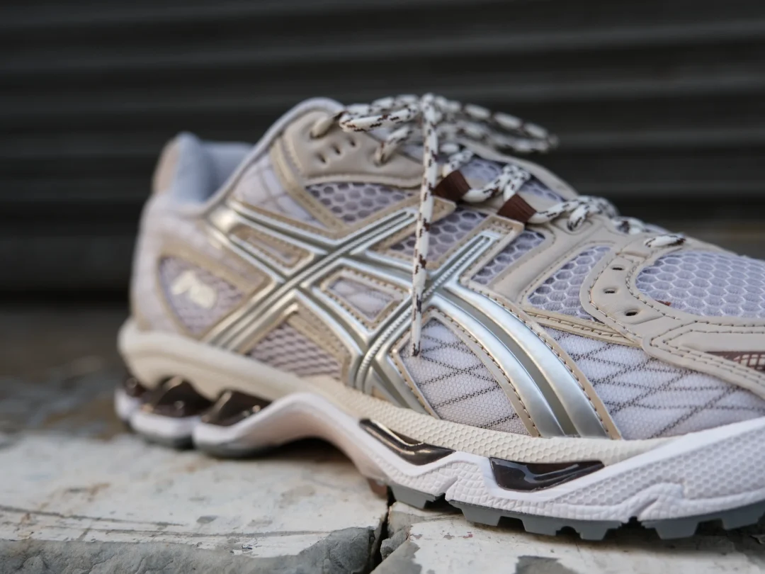 【2026年 3/19 発売】ASICS GEL-NIMBUS 10.1 “Concrete/Feather Grey” (アシックス ゲルニンバス) [1203A543.024]