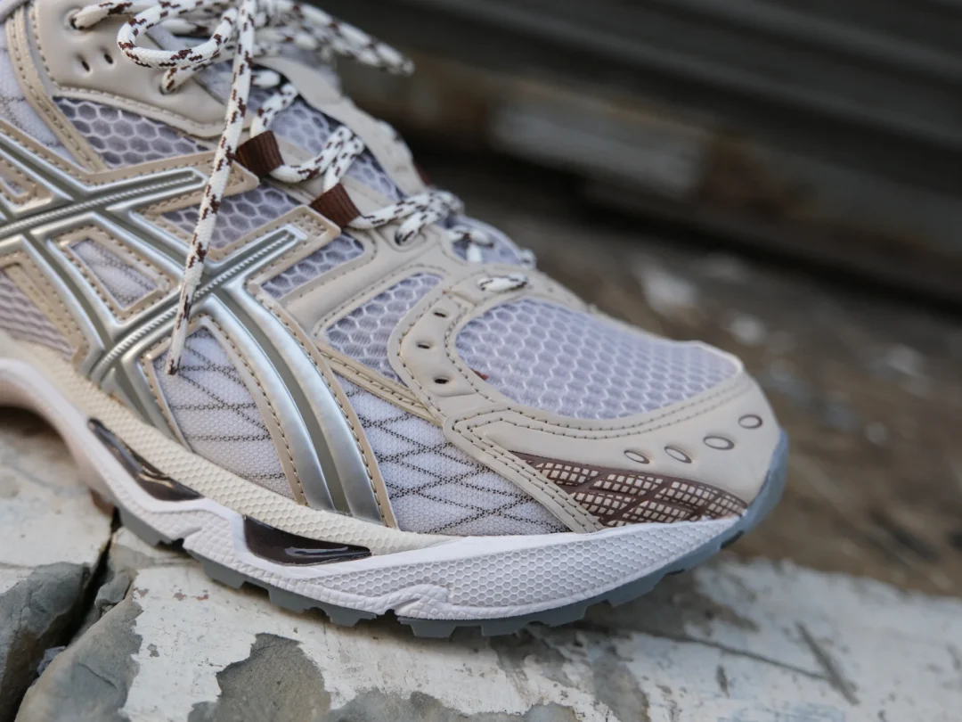 【2026年 3/19 発売】ASICS GEL-NIMBUS 10.1 “Concrete/Feather Grey” (アシックス ゲルニンバス) [1203A543.024]