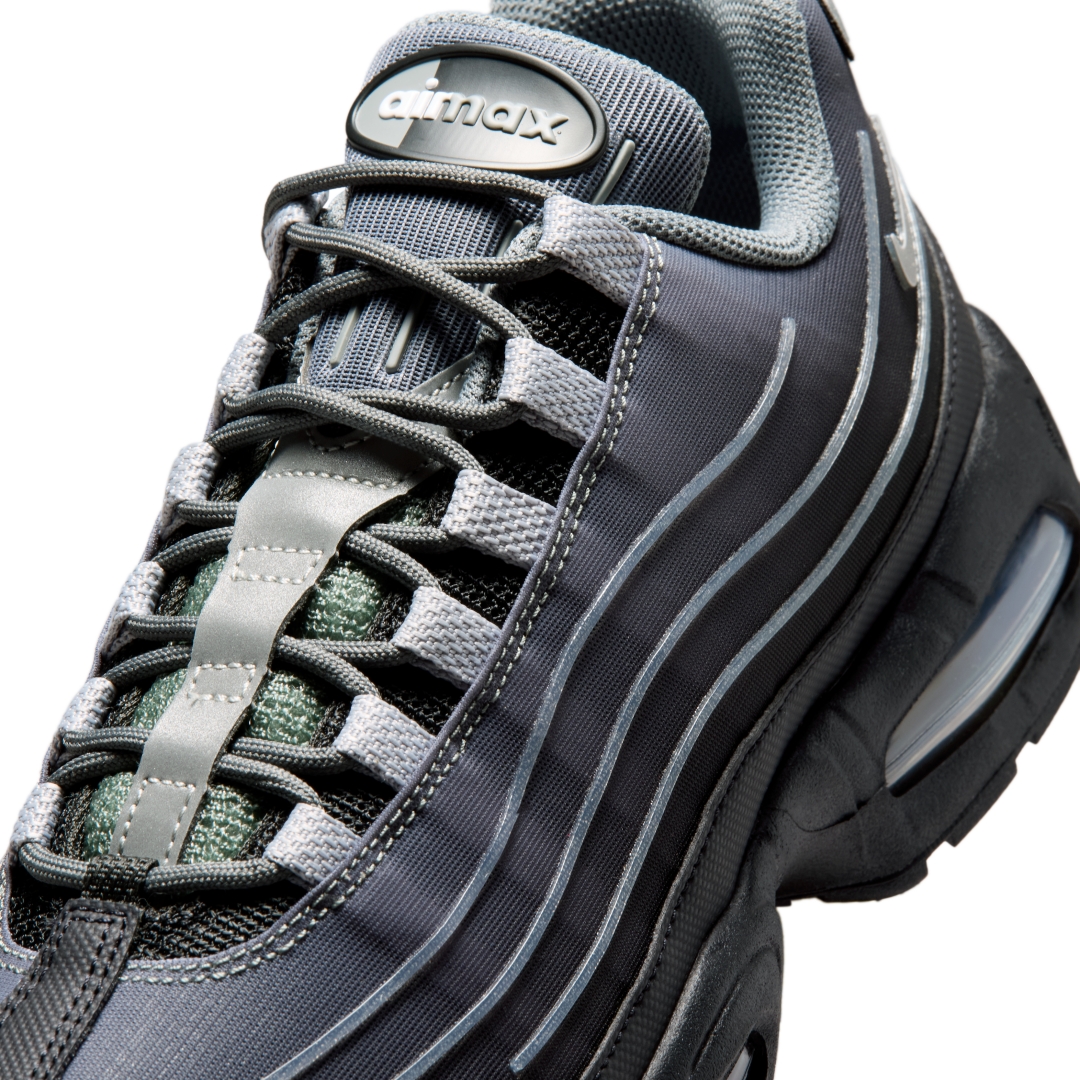 【2026年 発売予定】NIKE AIR MAX 95 BIG BUBBLE TECH “Black/Smoke Grey” (ナイキ エア マックス 95 ビッグバブル テック “ブラック/スモークグレー”) [IH7853-001]