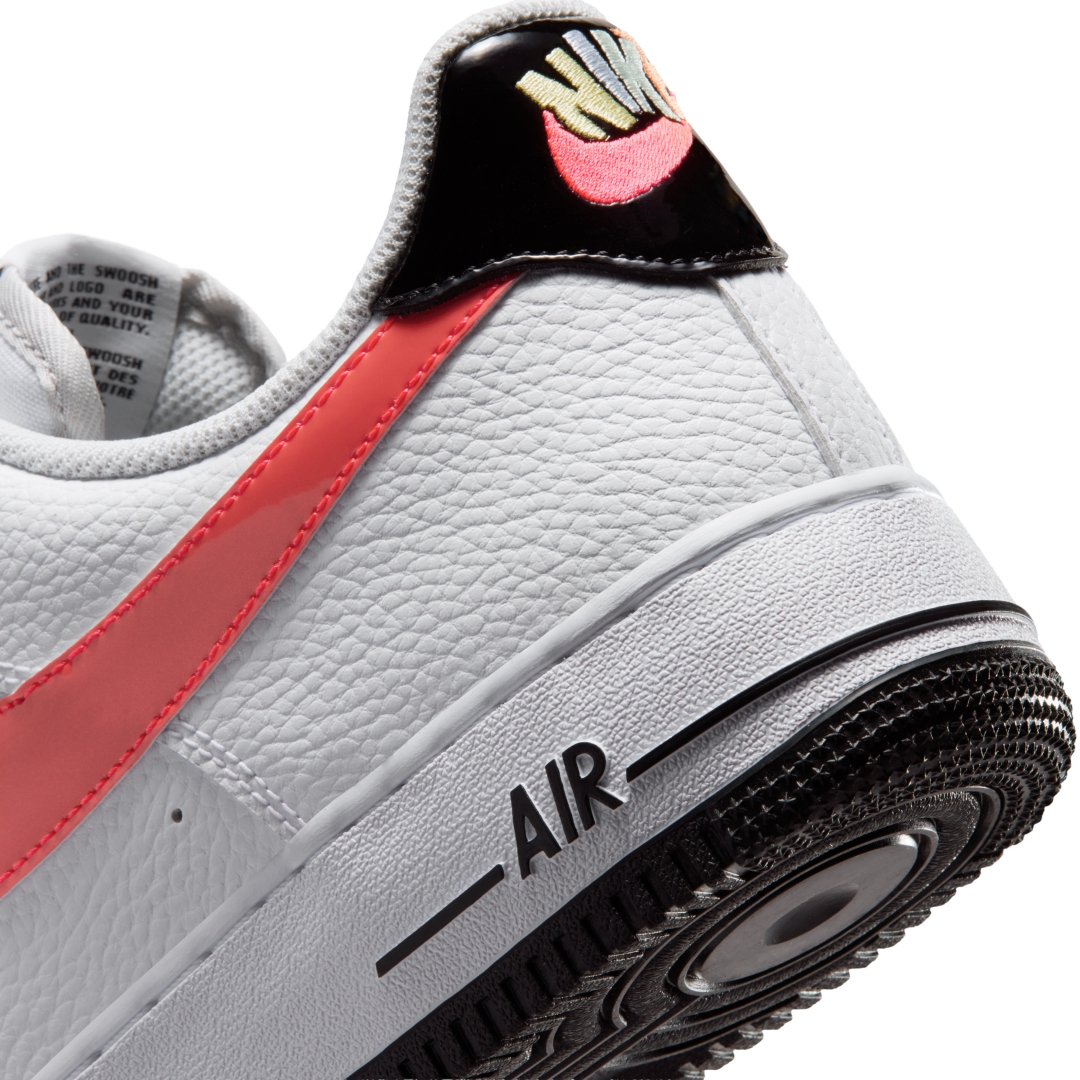 【2026年 発売予定】NIKE AIR FORCE 1 LOW “Have A Nike Day/White/Flash Crimson” (ナイキ エア フォース ロー “ハブ ア ナイキ デイ/ホワイト/フラッシュクリムゾン”) [IR0608-100]
