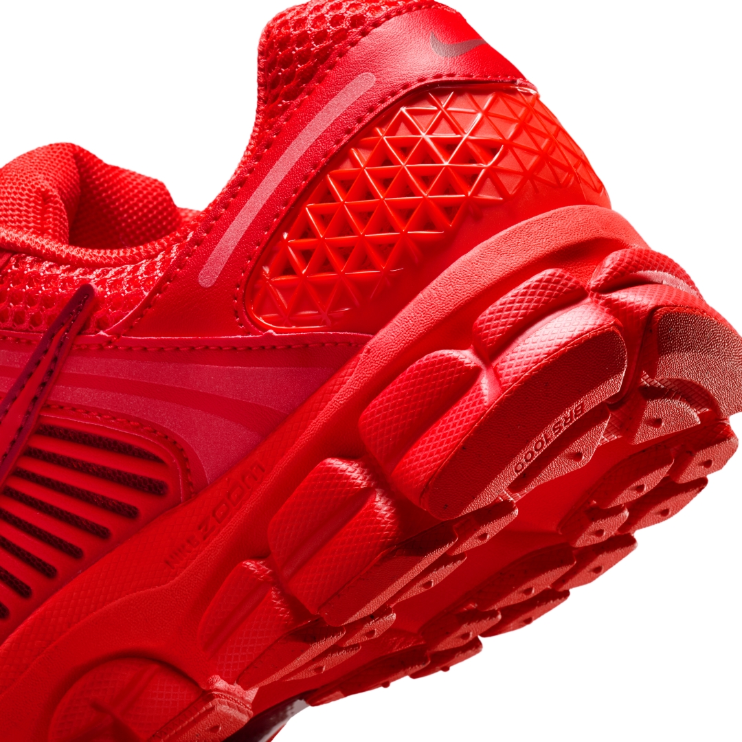 【2026年 夏 発売予定】NIKE ZOOM VOMERO 5 “Red October” (ナイキ ズーム ボメロ 5 “レッドオクトーバー”) [FJ2028-602]
