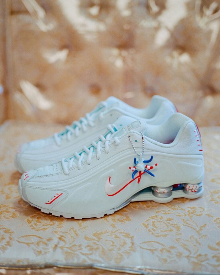 【2026年 6/5 発売予定】NIKE SHOX R4 “Puerto Rico” (ナイキ ショックス “プエルトリコ”) [IQ1867-474]