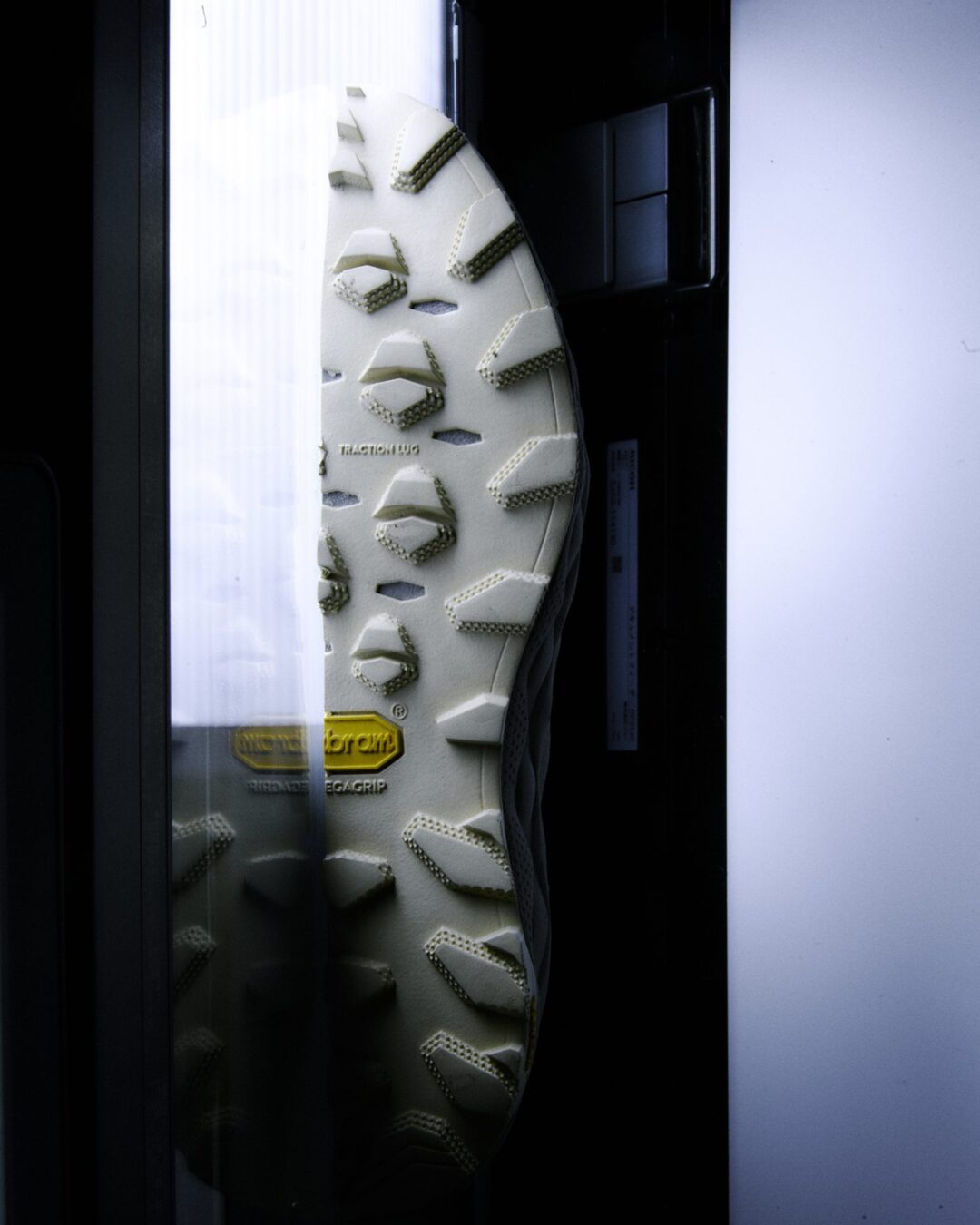 【2026年 4/25 発売】nonnative × Mizuno WAVE MUJIN LS MID GTX “VINTAGE KHAKI” (ノンネイティブ ミズノ ムジン GORE-TEX ゴアテックス “ビンテージカーキ”) [D1GD261501]