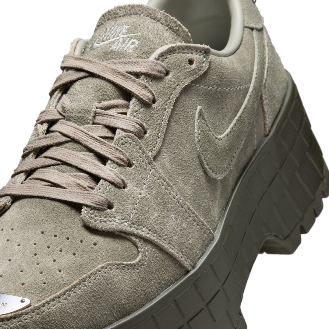 【2026年 4/6 発売】NIKE W AIR JORDAN 1 LOW BROOKLYN “Spruce Fog/Cargo Khaki” (ナイキ エア ジョーダン 1 ロー ブルックリン “スプルースフォグ/カーゴカーキ”) [IR7248-304]