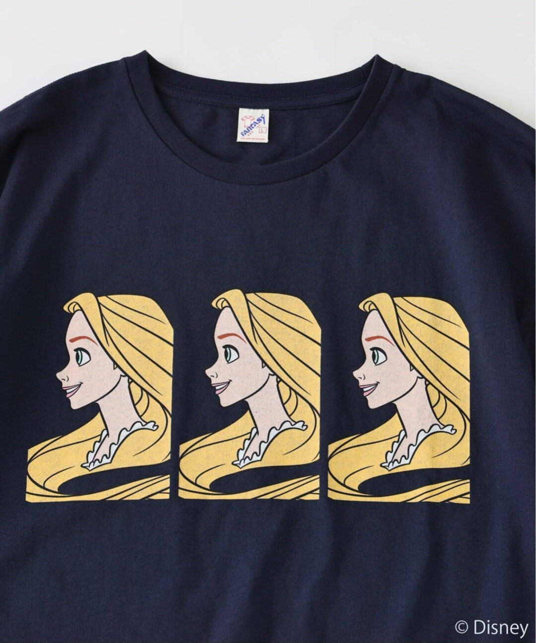 「ディズニープリンセス」たちをモチーフにした JOURNAL STANDARD relume × Disney 別注 “FANTASY A&G INC プリントTシャツ”が2026年 5月中旬 発売 (ジャーナルスタンダード)