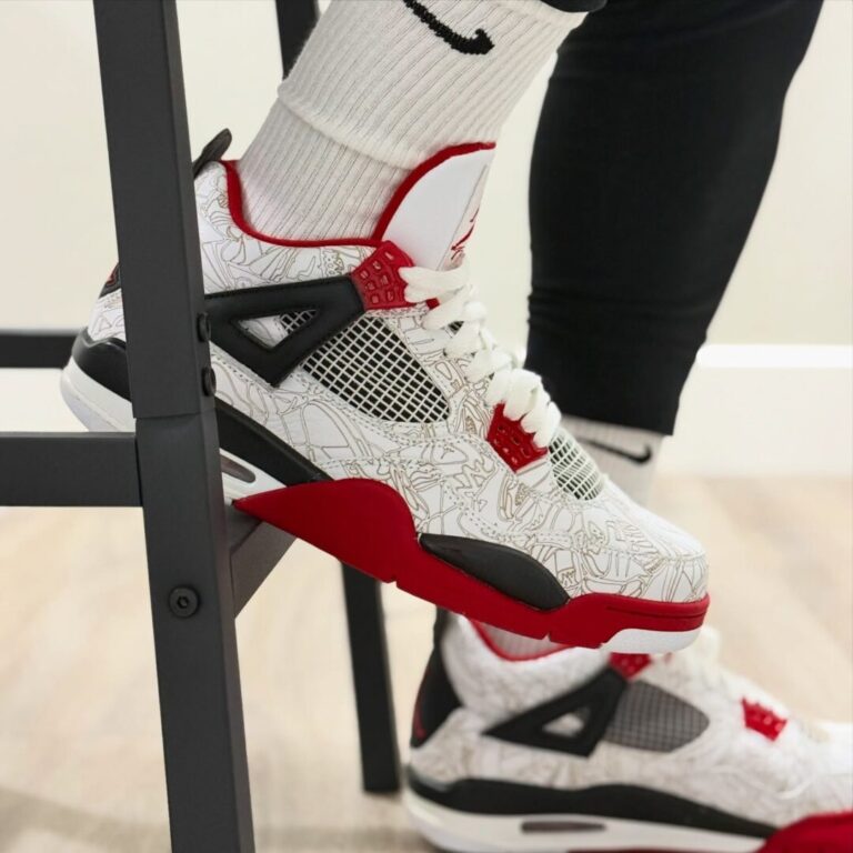 2027年 2月 復刻予定】NIKE AIR JORDAN 4 RETRO LS “White Laser